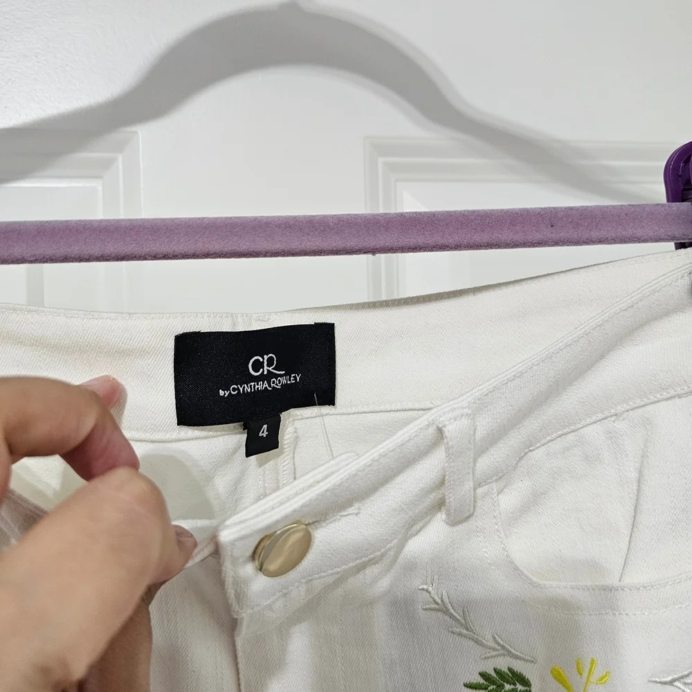 Cynthia Rowley White Floral Embroidered Jeans NWT